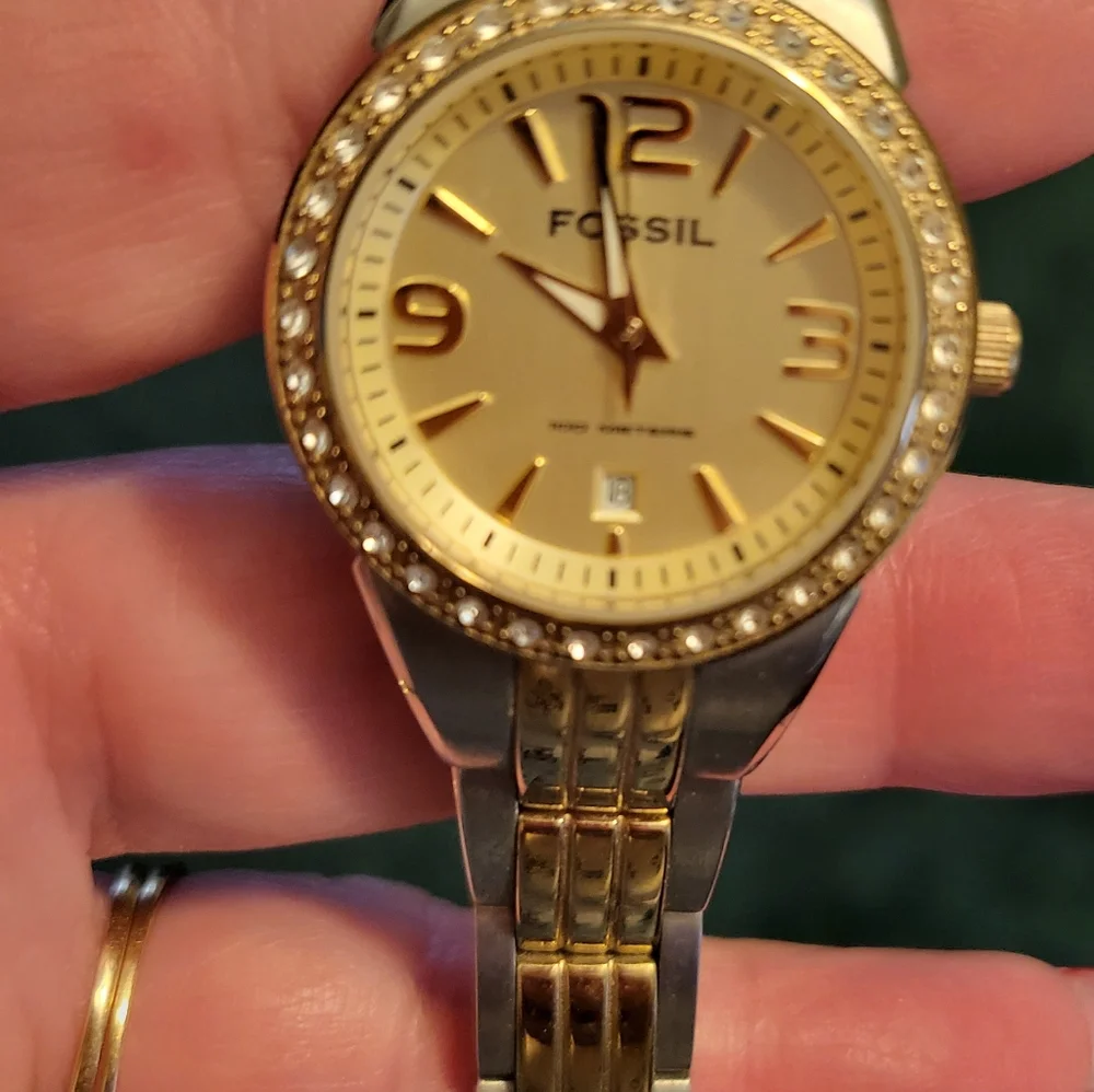 VTG Fossil Blue Womens Rear Vintage Watch